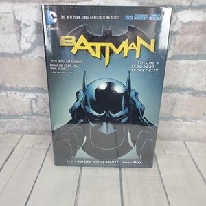 Batman Volume 4  Zero Year-Secret City DC Comics The New 52 Hardcover Sealed